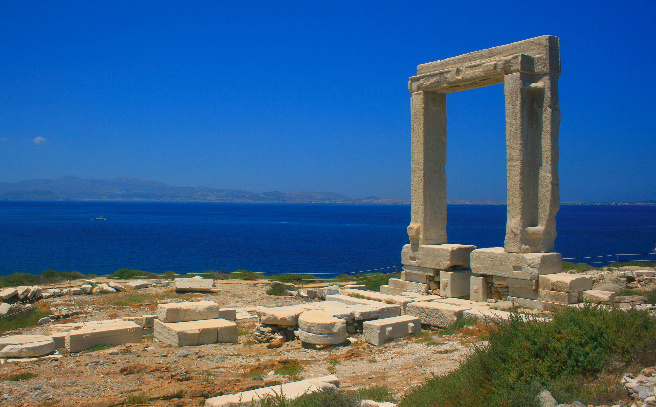 Naxos Travelling Greece