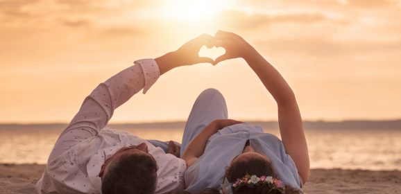 Santorini tops 55 Best Honeymoon Destinations for Newlyweds list