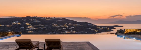 Discover the Epitome of Mykonian Elegance at Muro Suites