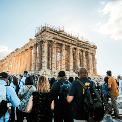 Greece Wins the Confidence of American Travelers