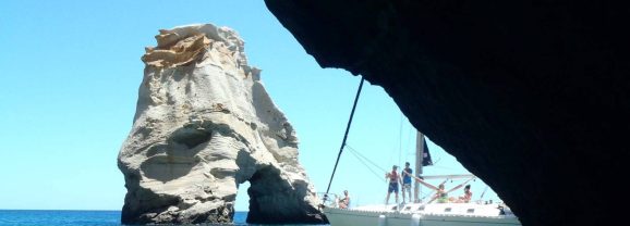 Milos Unveiled: Relax, Explore, and Unwind with Aria Calma