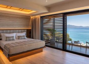 TAÝS Hotel: Effortless Coastal Elegance on the Messinian Bay