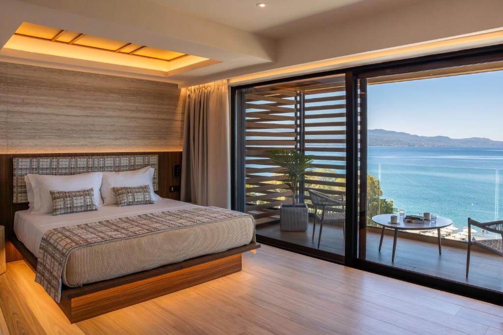 TAÝS Hotel: Μια νέα εμπειρία παραθαλάσσιας φιλοξενίας στην Καλαμάτα