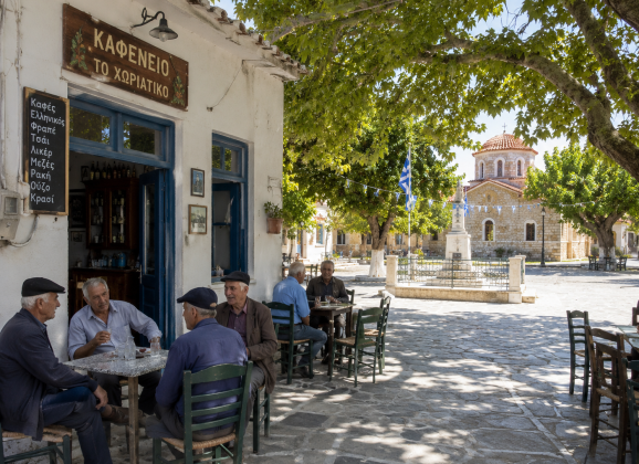 The Art of Greek Coffee: A Guide to Greece’s Traditional Coffeehouse Culture