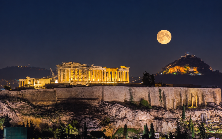 August Full Moon in Athens: 3 Museums for a Magical Night Out