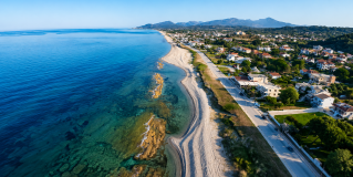 Hotel Esperanza: A Seaside Escape in Kanali, Preveza