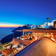 Rizes Gastro Taverna: A Taste of Santorini Above the Caldera