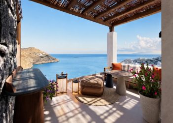 Hilton Mykonos Beach Resort & Spa to Open at Super Paradise