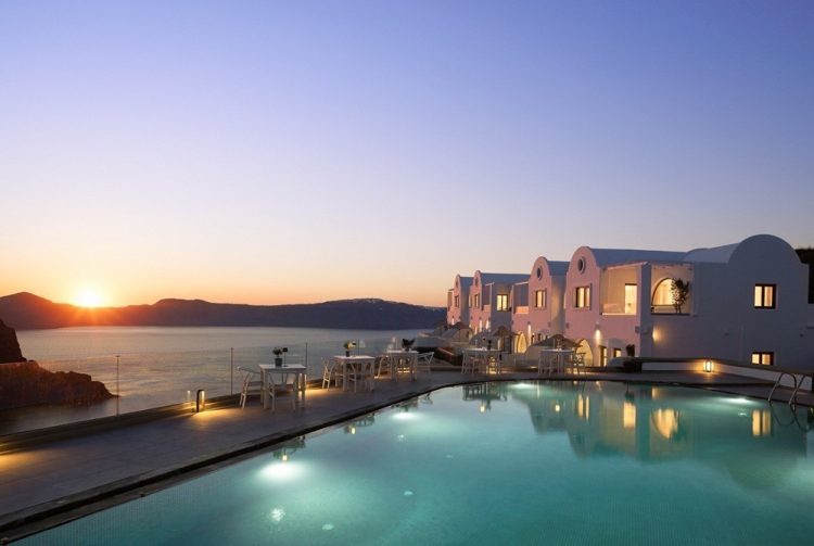 The Duchess Opens on Therasia as Aria Hotels Adds New Boutique Property