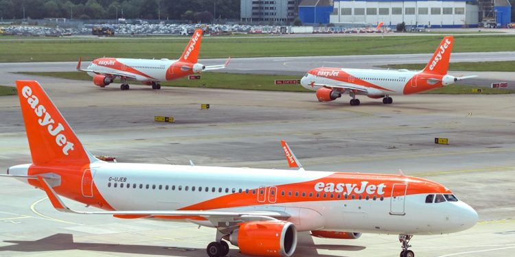 easyJet: Νέες απευθείας πτήσεις από Θεσσαλονίκη και Ρόδο προς Λονδίνο το 2027