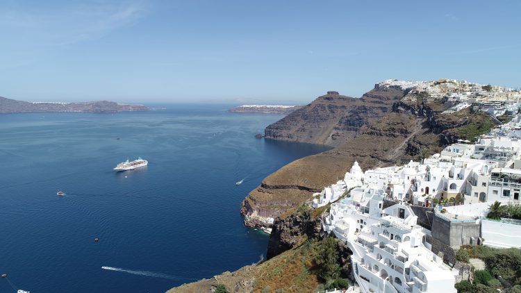 10 Standout Hotels & Stays in Santorini