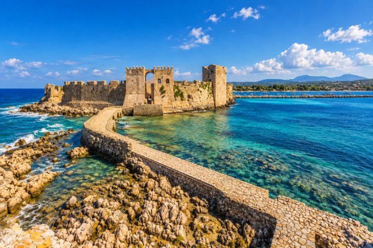 10 Impressive Castles to Visit in Greece