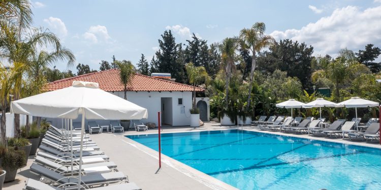 Tina’s Plus Hotel: Discover Your Next Getaway in Rhodes