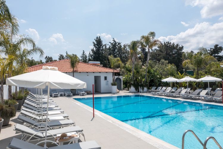Tina’s Plus Hotel: Discover Your Next Getaway in Rhodes