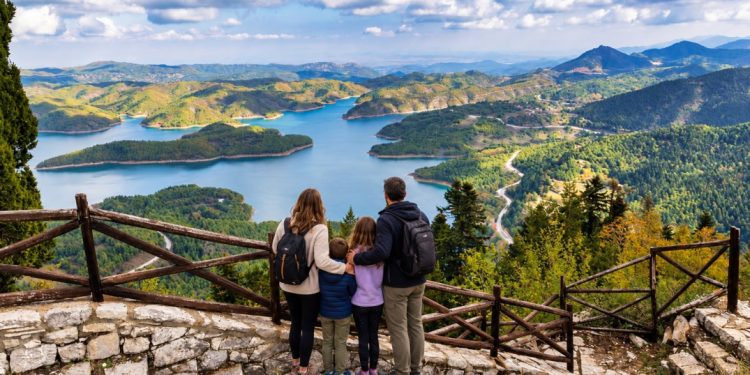5 Lakes in Greece for Your Next Nature Getaway