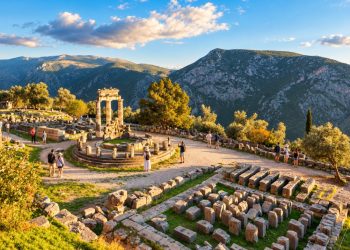 12 Archaeological Sites in Greece That Bring Ancient History to Life