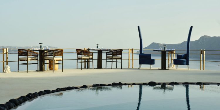 Greece’s Michelin Guide Expands to Santorini and Thessaloniki for 2027
